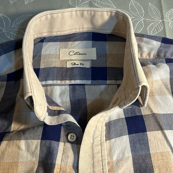 Men’s Slim Fit Button Up Shirt by Cottown. - Picture 2 of 4